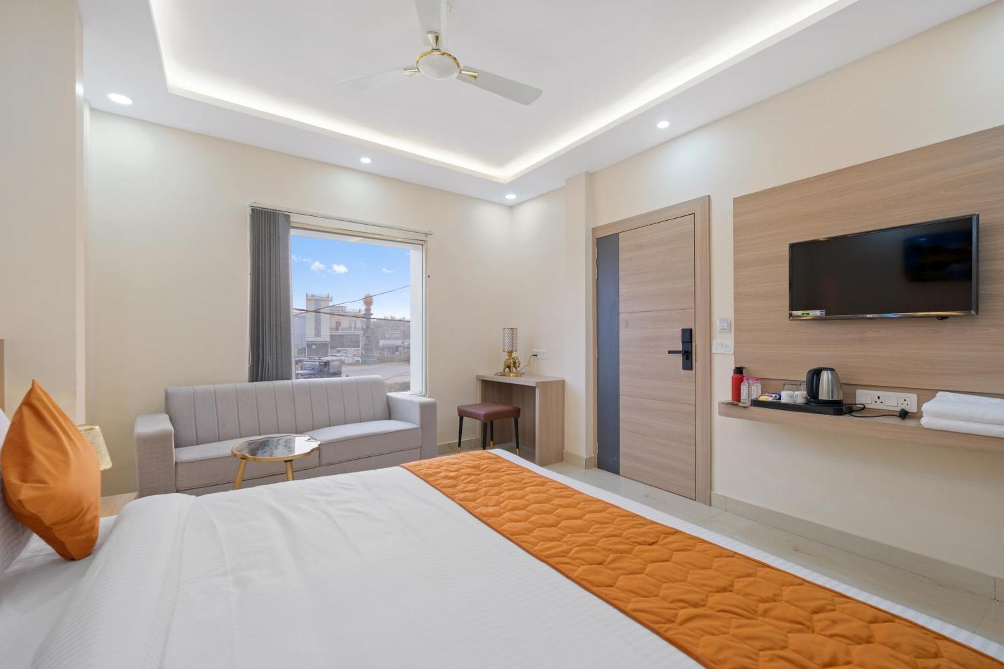Hotel Sudarshan Ayodhya Exterior foto