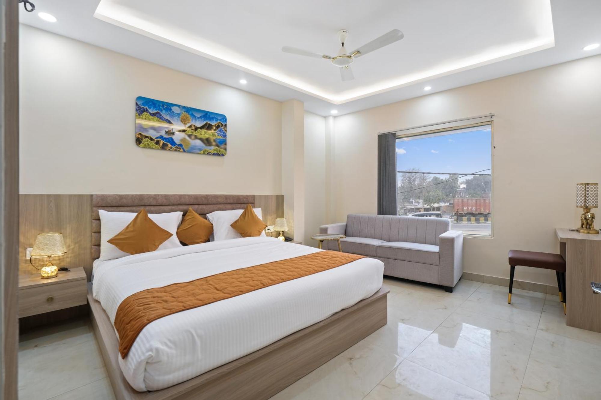 Hotel Sudarshan Ayodhya Exterior foto